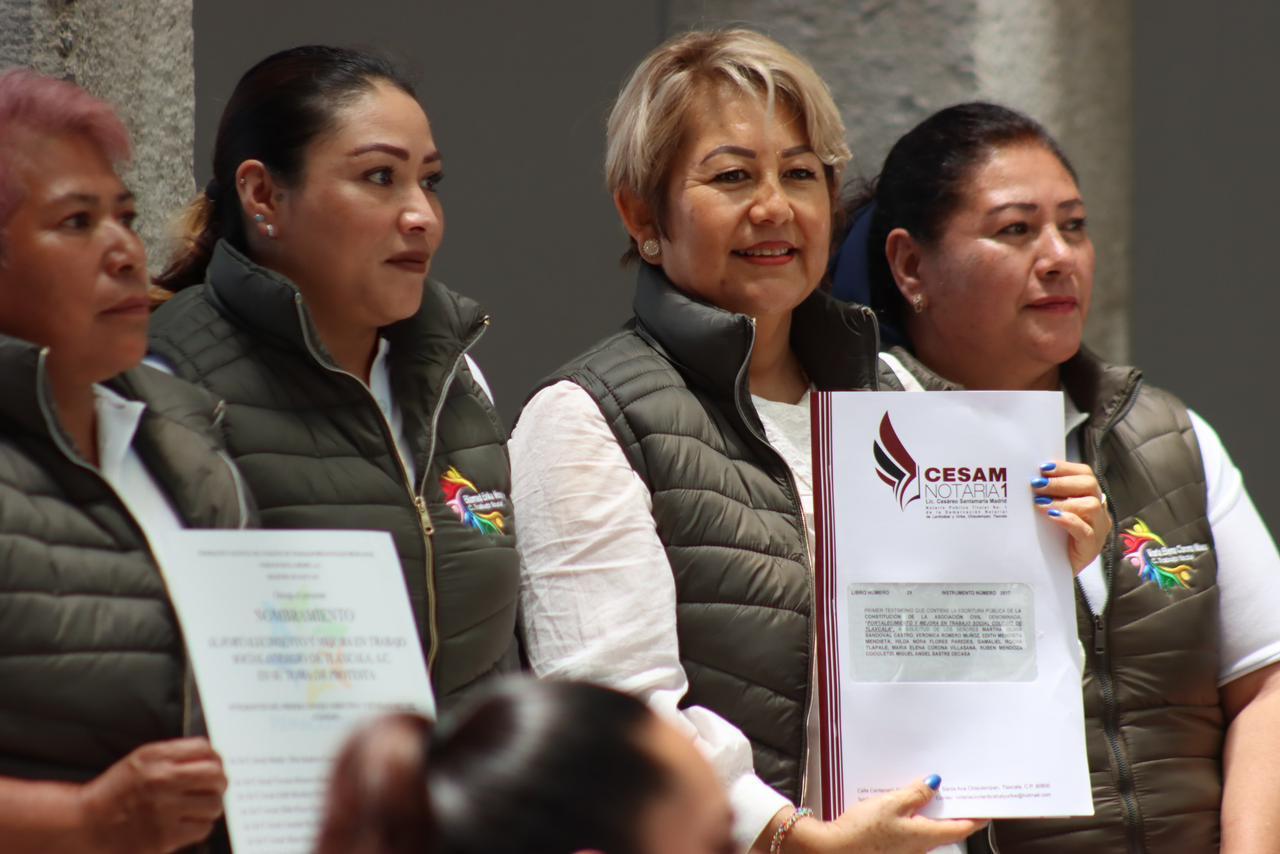 Toma de protesta del Colegio Tlaxcalteca de Profesionales en Trabajo Social 