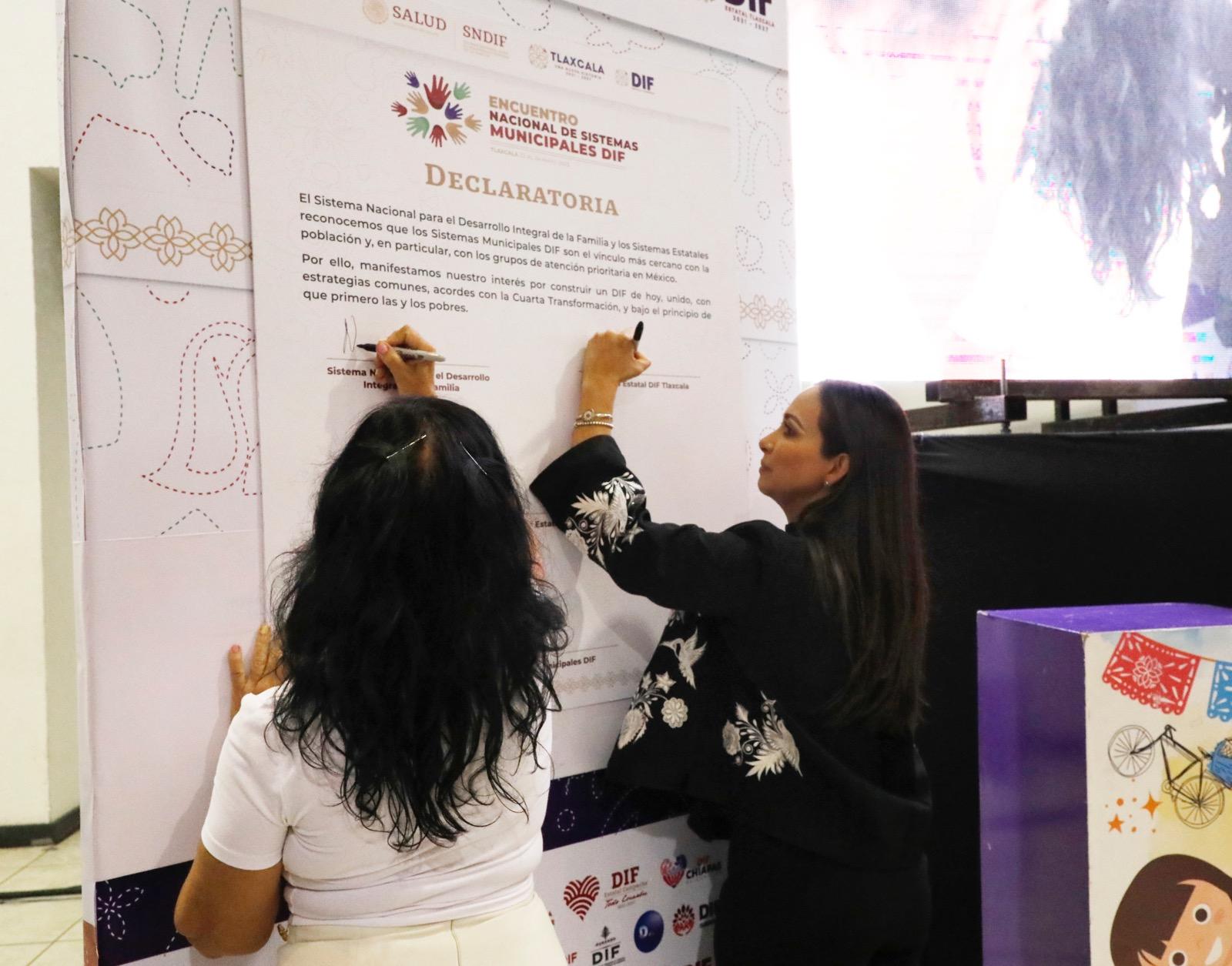 Con acuerdos del primer encuentro nacional, los DIF fortalecerán labor social 
