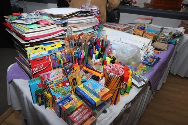 TECNM entrega materiales didácticos al centro de asistencia social del SEDIF 