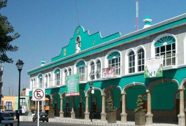 Le embargan ocho inmuebles a comuna de Zacatelco