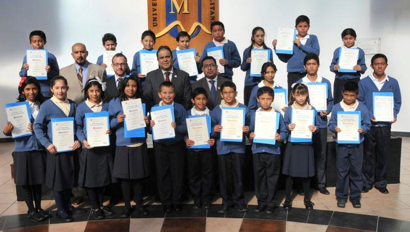 Reciben 23 alumnos certificación en inglés por la Universidad de Cambridge