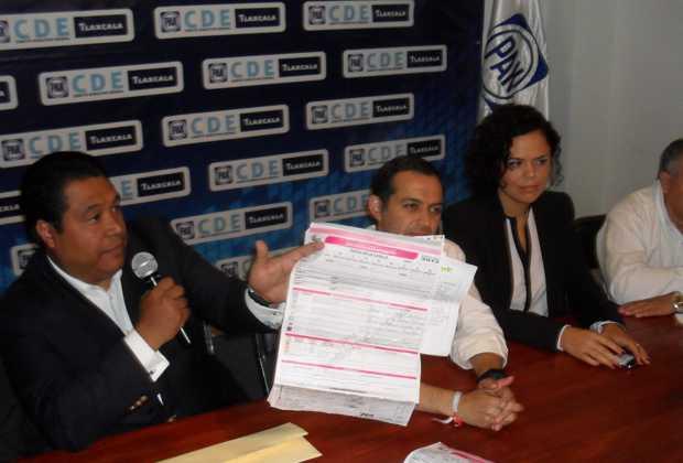 Evidencian funcionarios de casillas fraude del PRI en Apizaco
