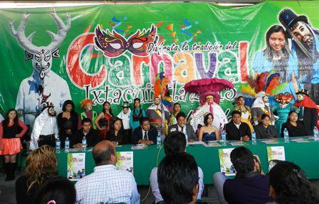 Con presencia de 30 camadas inicia Carnaval Ixtacuixtla 2015