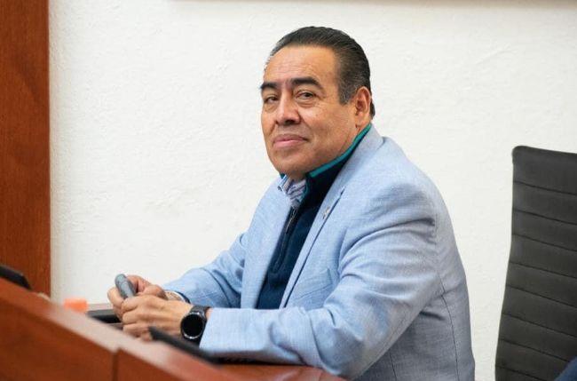 Diputado Lenin Calva celebra la aprobación del padrón único de contratistas