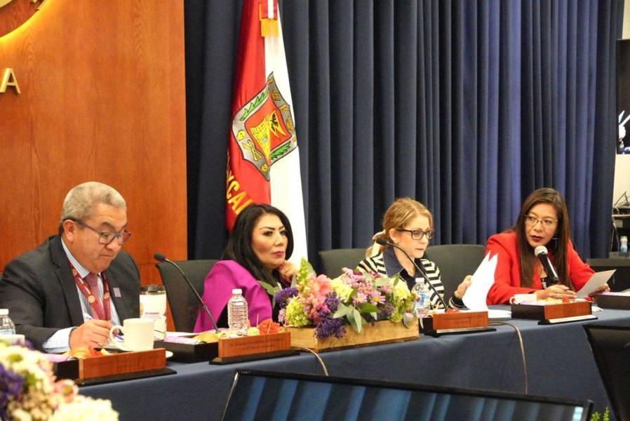 Necesario esclarecer la situación de las cuotas escolares: Leticia Martínez Cerón