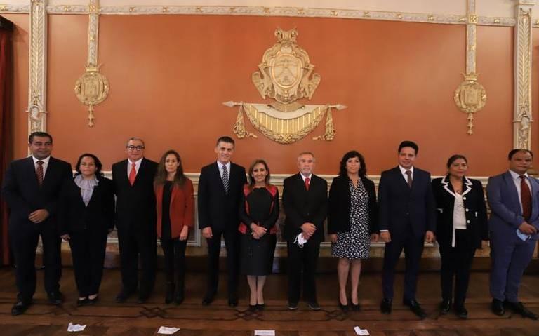 Concluye comparecencia de lore funcionarios 