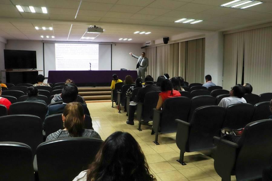 Reciben ministerios públicos de la PGJE capacitación en defensa legítima de violencia contra las mujeres