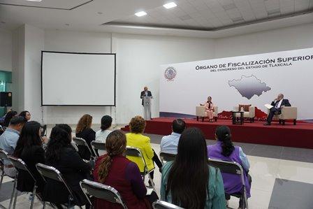 Fiscalía Anticorrupción firma acuerdo con municipios tlaxcaltecas