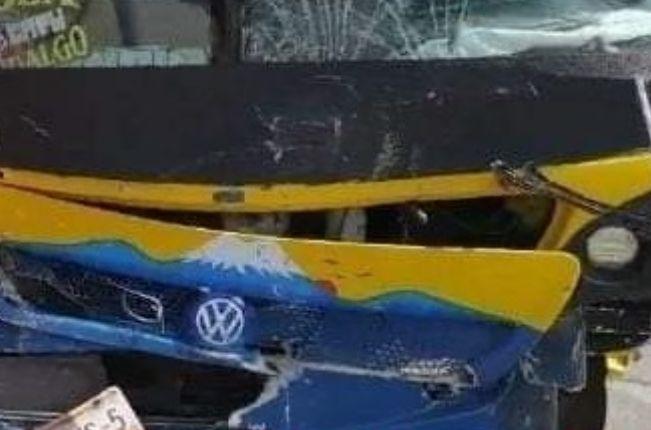 Encontronazo deja a cuatro personas prensadas en Panzacola 