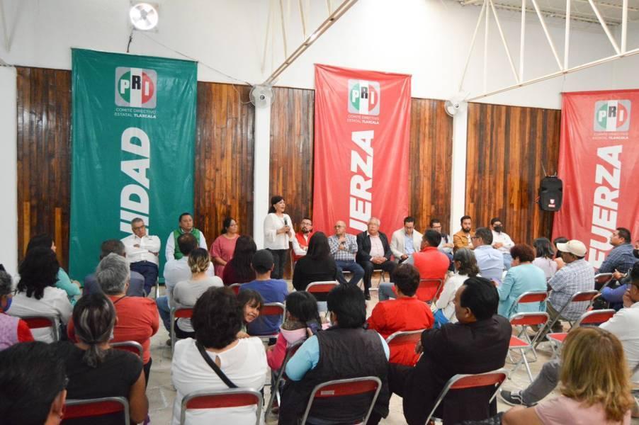 Ante la actual descomposición del país, nuevos equipos de trabajo se suman al PRI para reconstruir Tlaxcala