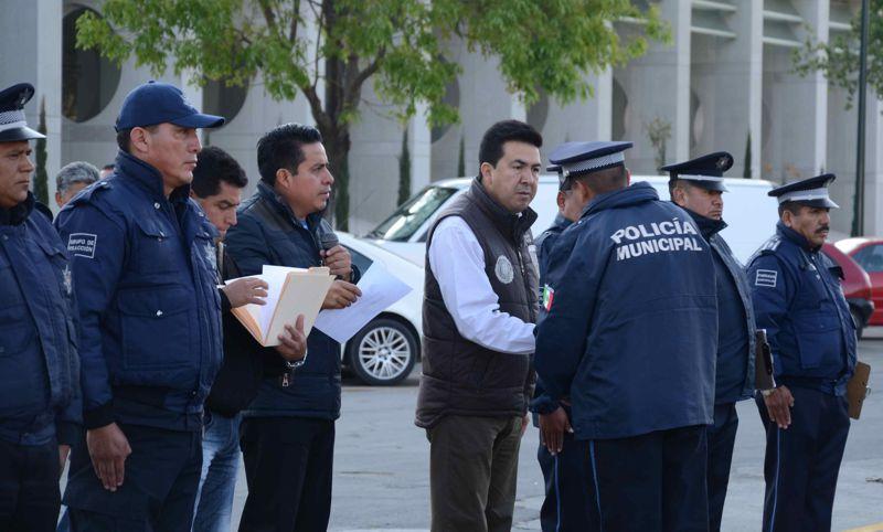 Reconoce gobierno a policías capitalinos por su lucha contra la delincuencia