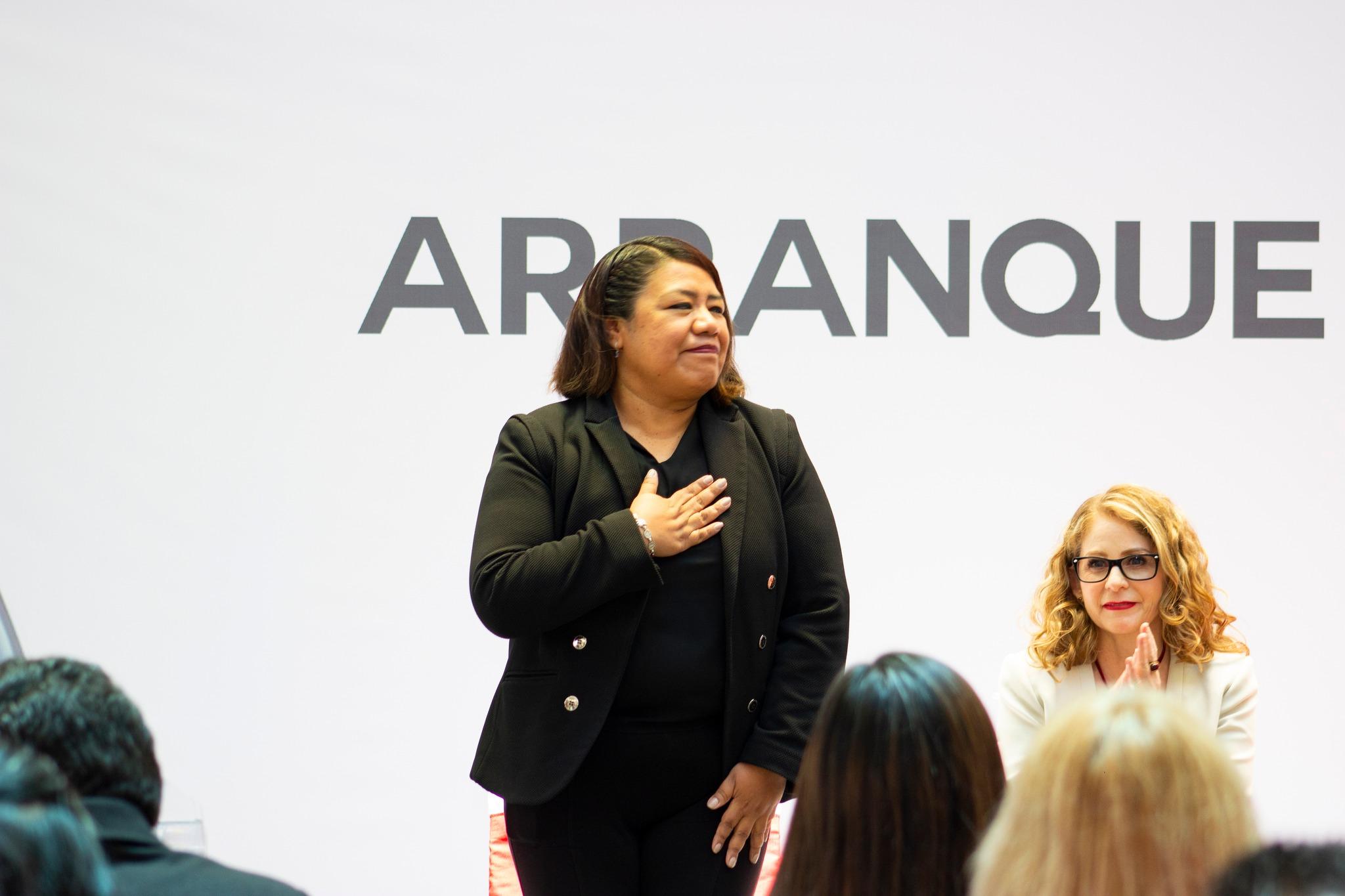 Maribel León se suma a la colecta nacional de la Cruz Roja  