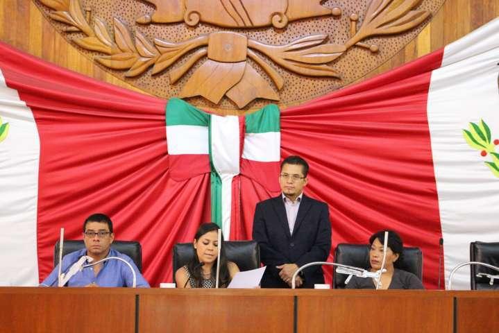 Exhortan a constituir comisiones de agua potable y alcantarillado