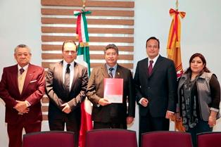 Recibe UAT recursos de Becas de Movilidad Santander