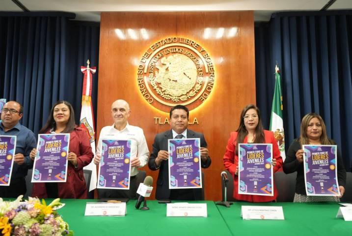 Presentan en el Congreso Primer Foro de Líderes Juveniles de Ixtenco 2023