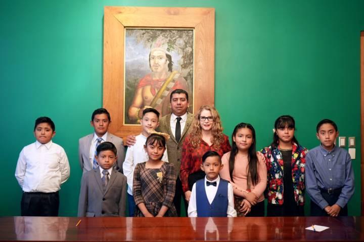 Reciben a niñas y niños presidentes por un día en el Congreso del Estado de Tlaxcala 