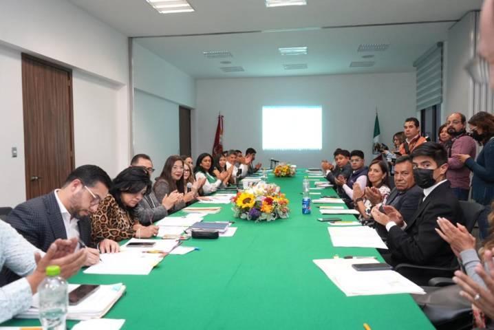Encabeza Leticia Martínez mesa de trabajo para fortalecer iniciativa de Ley de las personas Jóvenes para Tlaxcala