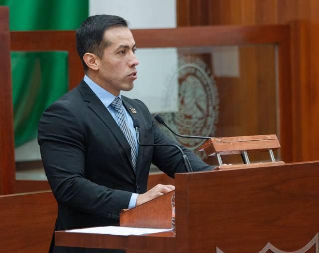Propone Bladimir Zainos Flores conseguir igualdad salarial entre hombres y mujeres