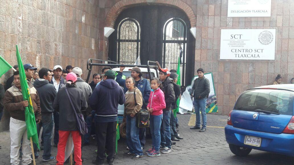 Sin importar la afectación a la sociedad manifestantes cierran delegaciones