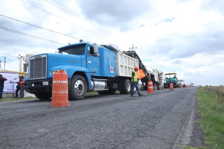 Rehabilitacion de la Carretera Apizaco-Muñoz beneficiará a pobladores de 4 municipios de la región: LCC