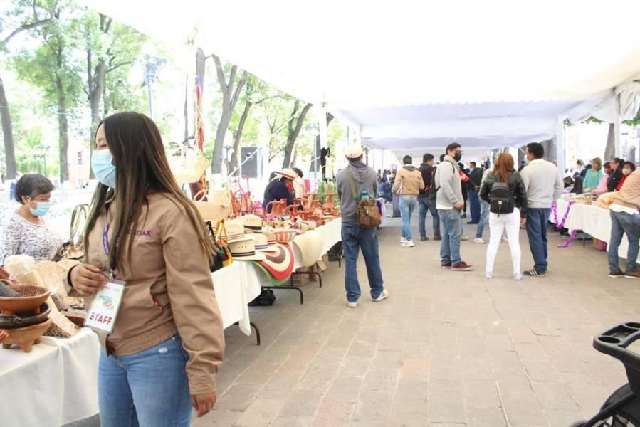 Se realiza la Macro Expo venta en la capital