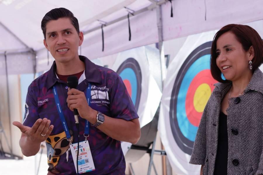 Medios de comunicación inauguraron la " Fan Fest de Tiro con Arco” en la plaza Xicoténcatl 