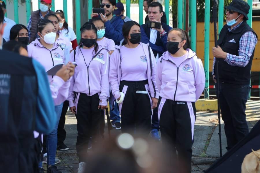 Marchan normalistas en la capital 