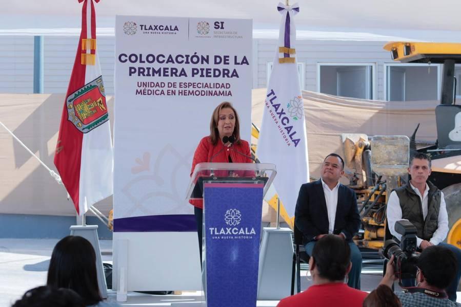 Colocación de la primera piedra de la Unidad de Especialidad Médica en Hemodinamia 