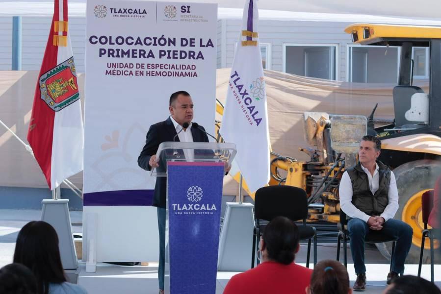 Colocación de la primera piedra de la Unidad de Especialidad Médica en Hemodinamia 