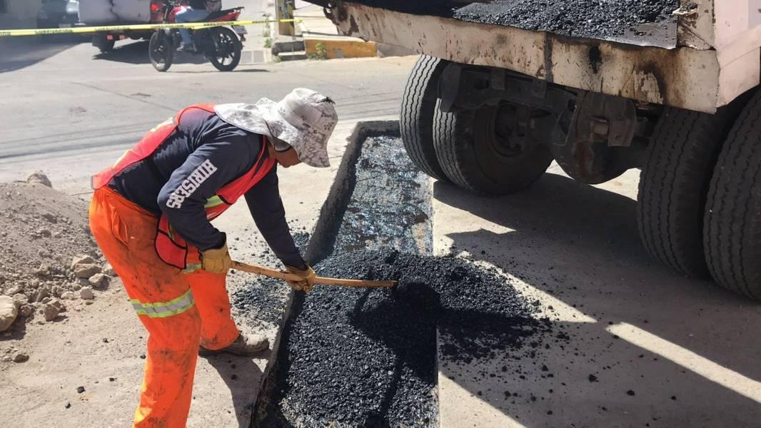 Rehabilitar las vialidades para mayor seguridad, tarea primordial para el Gobierno Municipal: Eddy Roldán