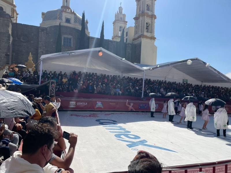Dan banderazo a Concurso de Camadas en Contla