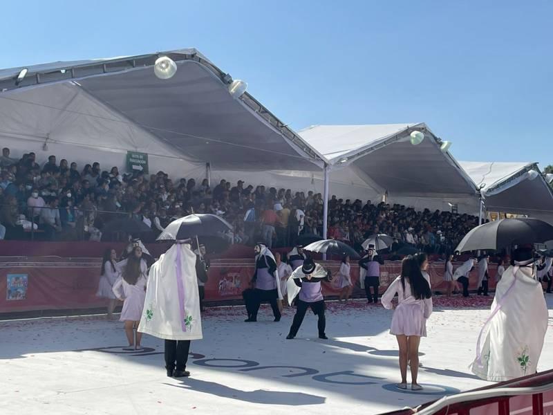 Dan banderazo a Concurso de Camadas en Contla