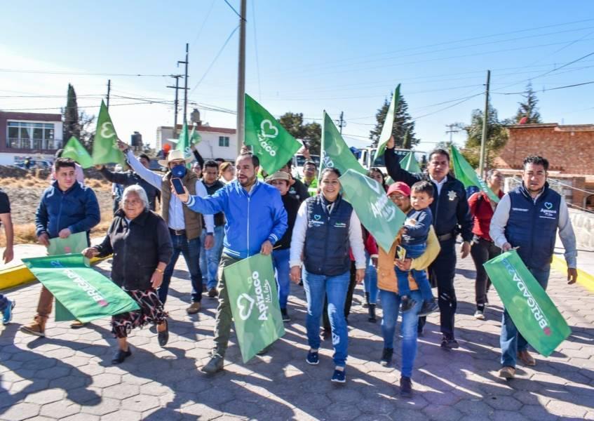 Se intensifican los trabajos de la brigada 212, alcalde de Apizaco visita Guadalupe Texcalac 