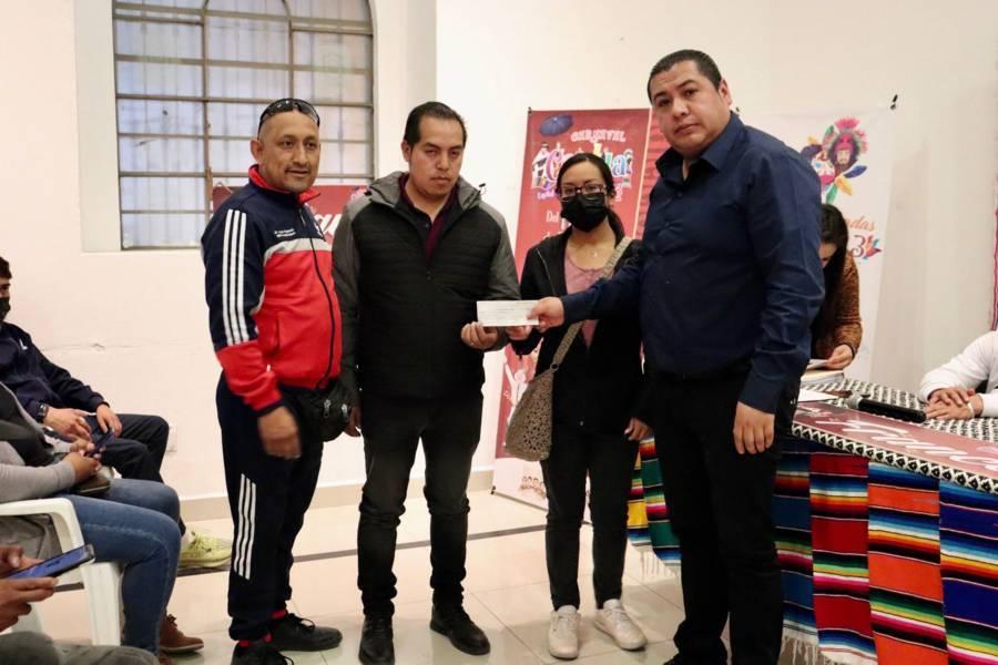 Cumple Eddy Roldán con la preservación de las tradiciones de Contla, con entrega de premiación a camadas