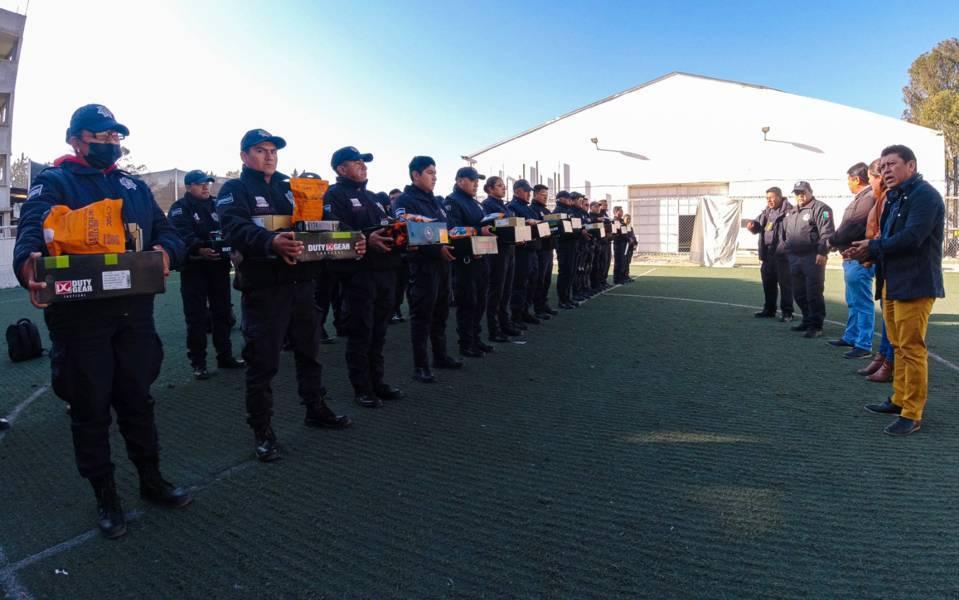 Fortalece Gobierno Municipal, la Seguridad de Contla con equipamiento táctico a policías