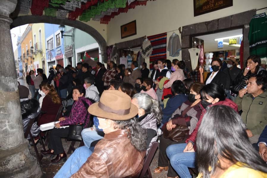Tlaxcaltecas y visitantes nacionales elogian y respaldan el programa artístico y cultural de fines de semana 
