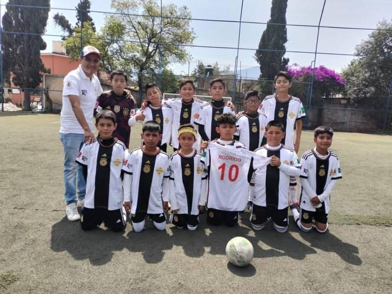 Destacado papel de la Selección de Chiautempan en torneo nacional de fútbol 