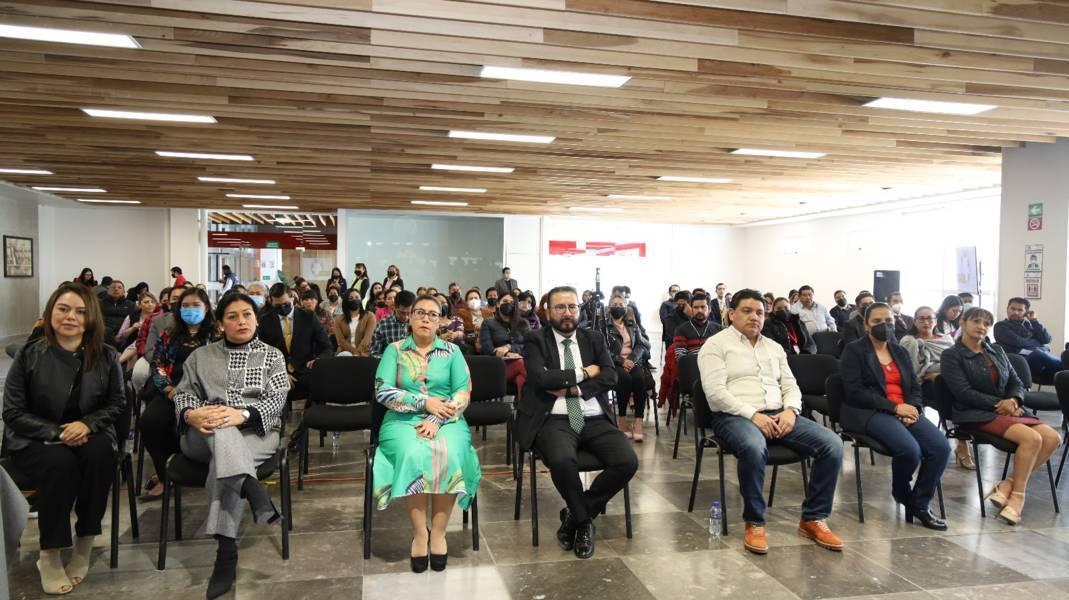 Disetan conferencia en el Poder Judicial sobre prejuicios de la maternidad 