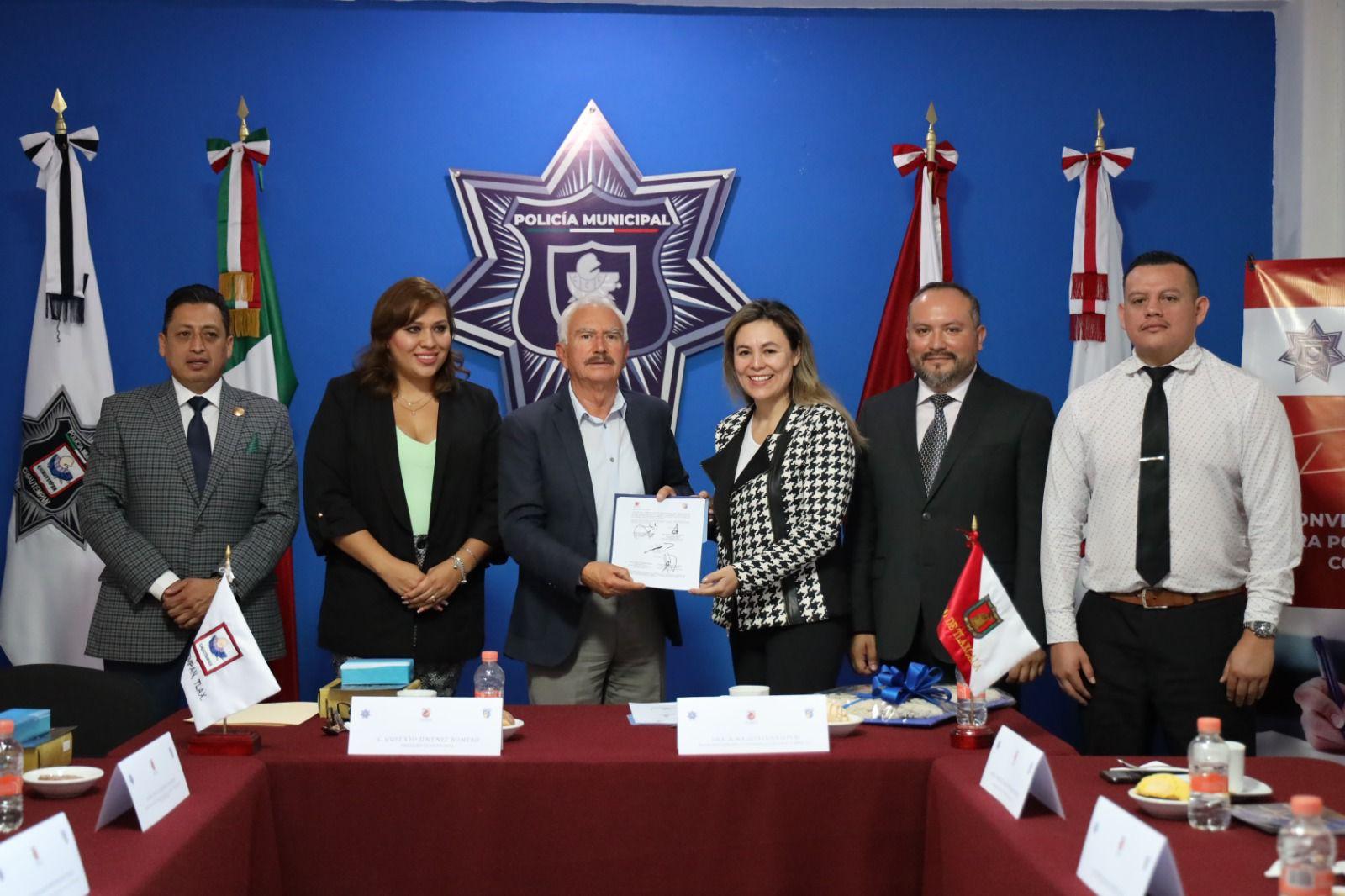 Signan convenio de colaboración Ayuntamiento de Chiautempan y Unipol