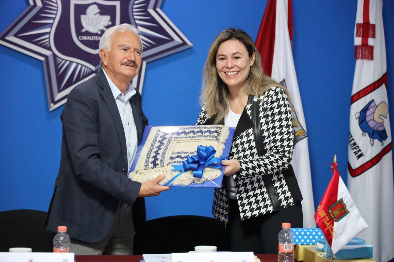 Signan convenio de colaboración Ayuntamiento de Chiautempan y Unipol