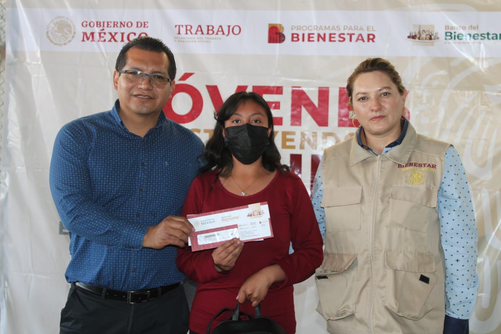 Recibe Carlos Luna a nuevos becarios de Jóvenes Construyendo el Futuro en Tlaxcala