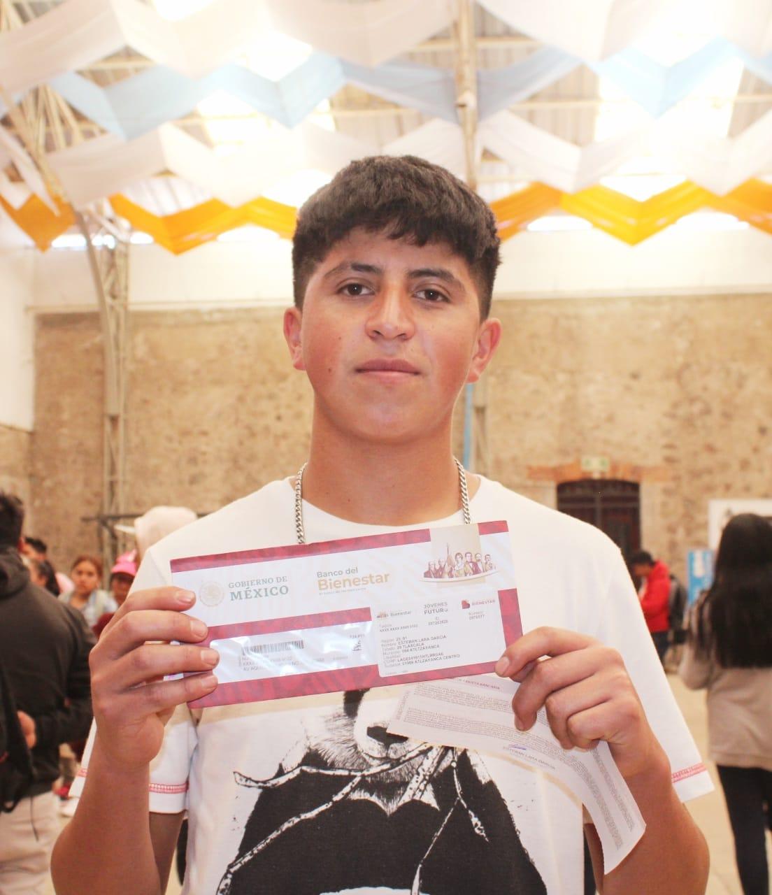 Recibe Carlos Luna a nuevos becarios de Jóvenes Construyendo el Futuro en Tlaxcala