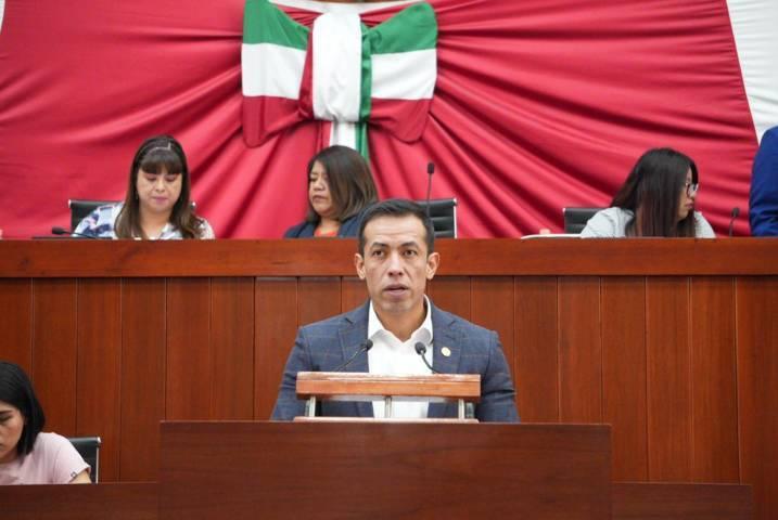 Promueve Bladimir Zainos contratación de adultos mayores en la administración pública municipal