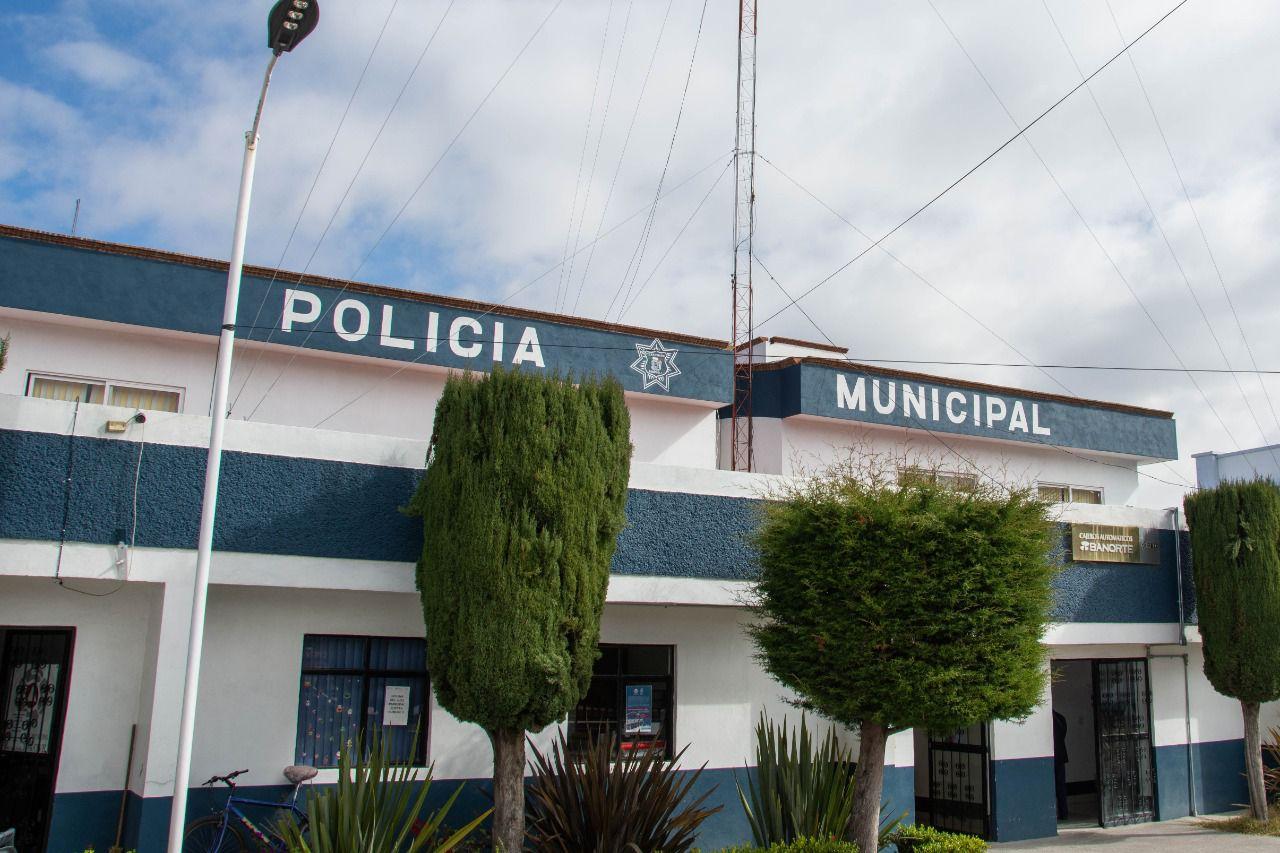 Atienden policías municipales de Huamantla reporte de persona inconsciente en San Lucas