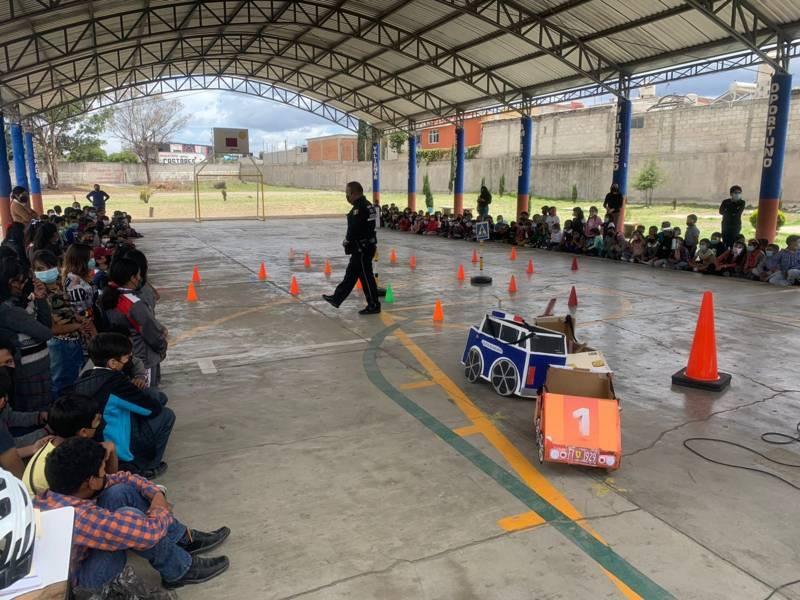  Brinda seguridad pública de Huamantla plática de educación vial en escuelas primarias