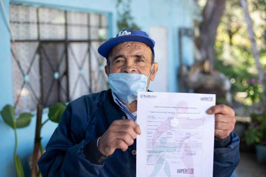 Realiza SUPÉRATE afiliación de familias en pobreza extrema de Cuaxomulco