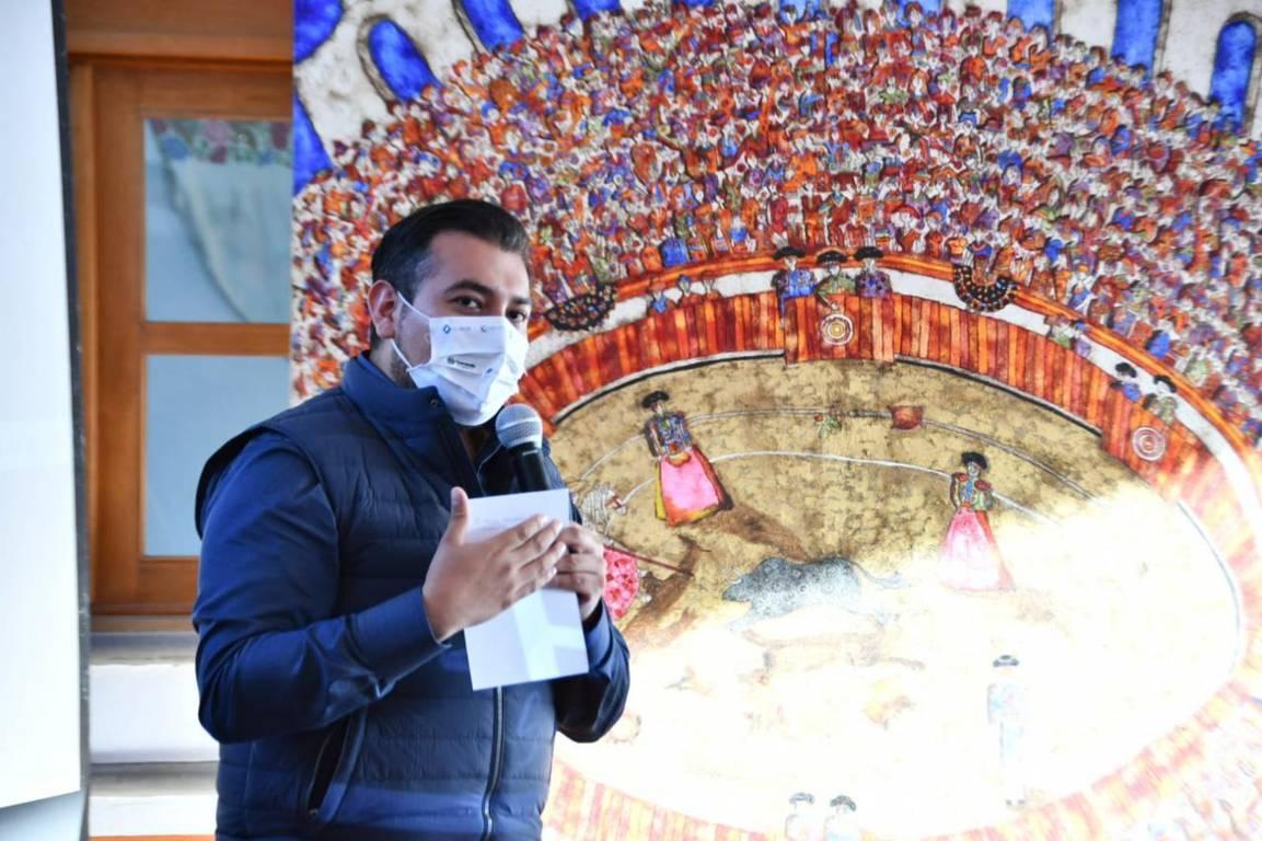 Inaugura Santos Cedillo la exposición “Prohibición = Extinción” en el Museo Taurino