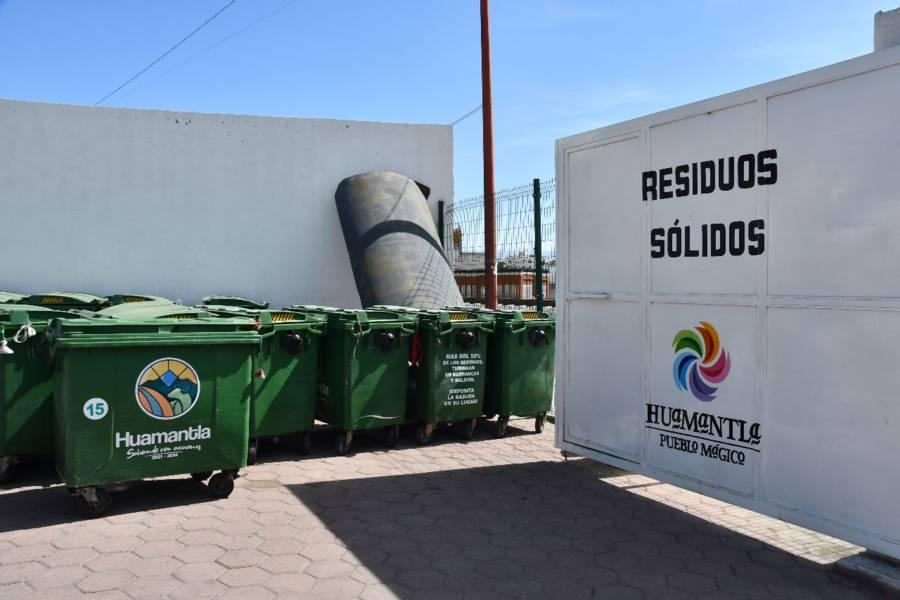 Invita Ayuntamiento de Huamantla a reciclar los árboles naturales de navidad