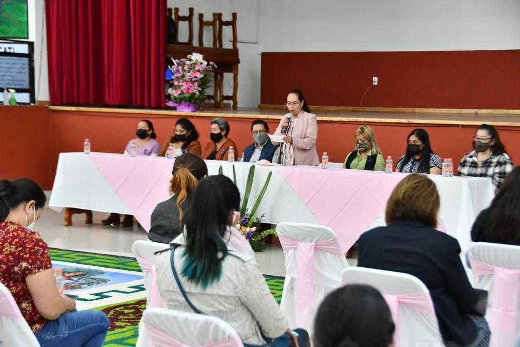 Participan mujeres de Huamantla  en Foro Integral De Autocuidado