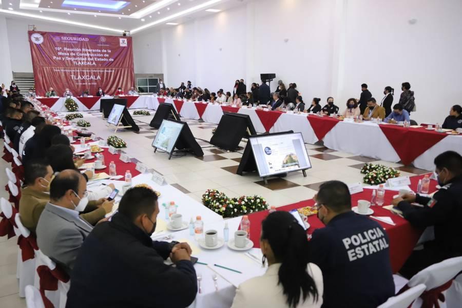 Encabezó Gobernadora Lorena Cuéllar la mesa de construcción de paz y seguridad en Tetlanohcan